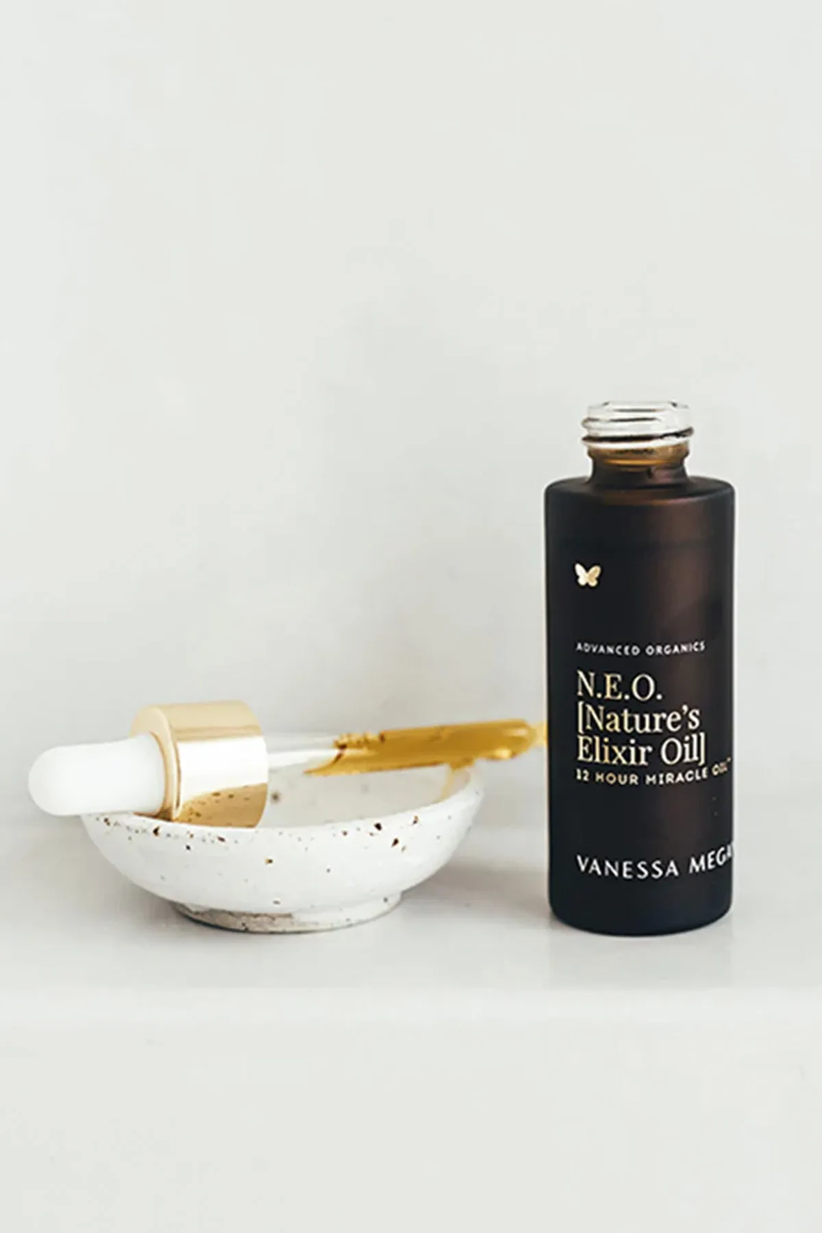 NEO (Nature's Elixir Oil) 12 Hour Miracle Oil 30ml