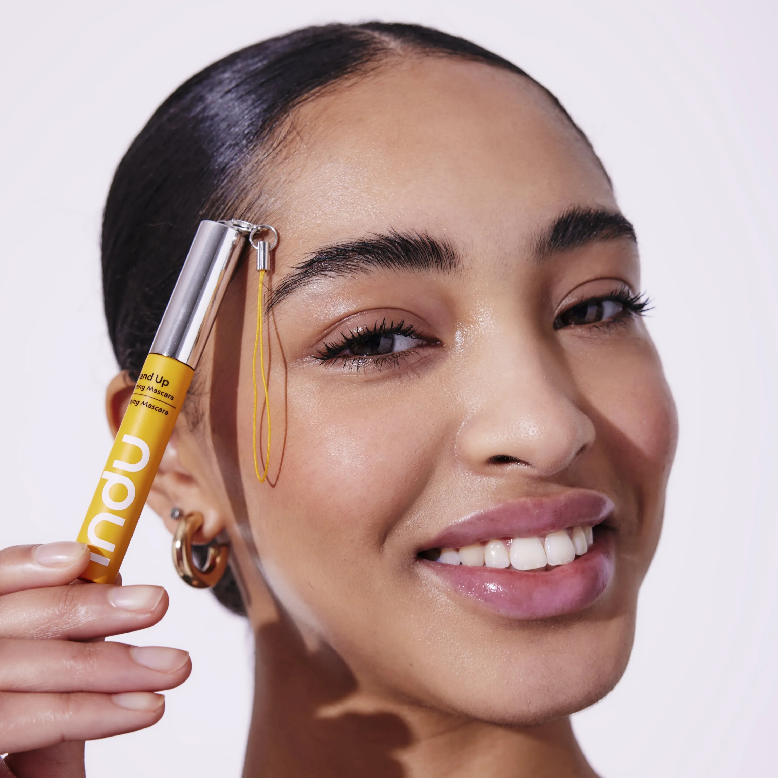 Stand Up Tubing Mascara - Black
