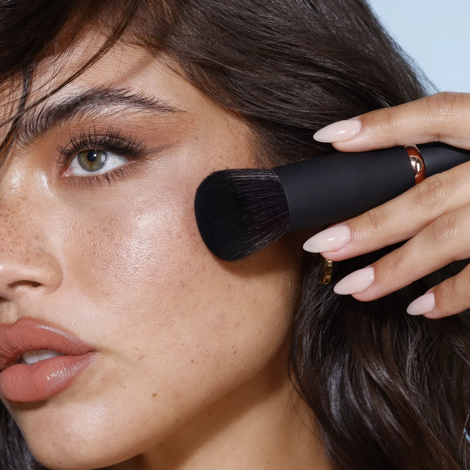 YB3 Liquid Buffing Luxe Brush